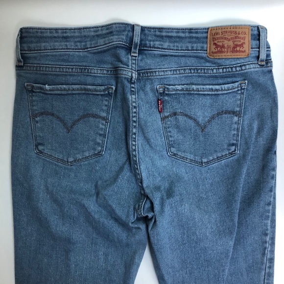 Levi’s Light Wash Distressed 711 Stretch Skinnies - Picture 3 of 9